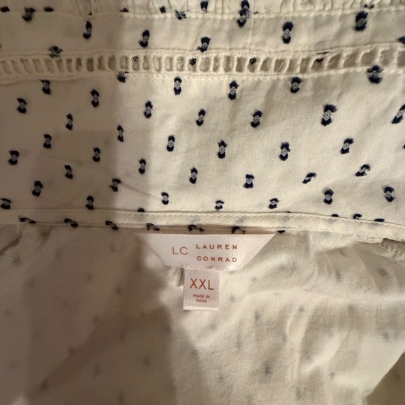 LC Lauren Conrad shortsleeeve blouse - Picture 6 of 6